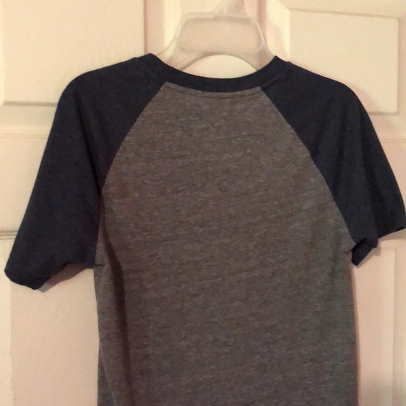 Urban Pipeline Gray & Blue The Awesomely Soft Ultimate Tee T-Shirt Boys Medium M - Picture 8 of 12